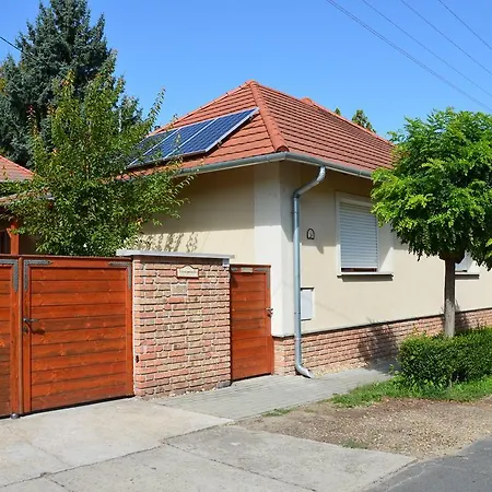 Belvarosi Apartmanhaz *